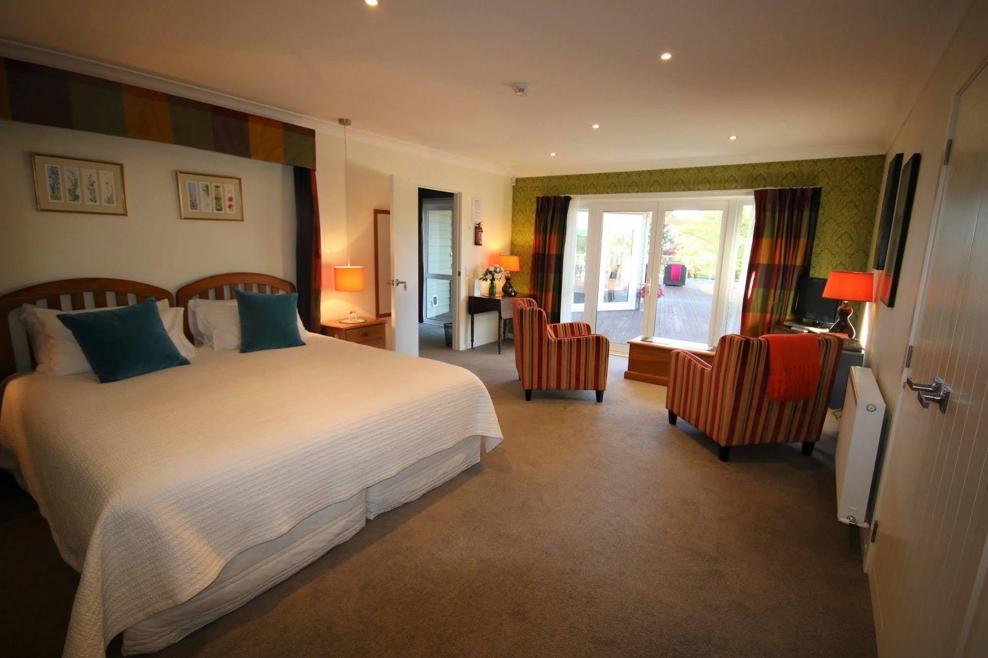 Kauri Point Luxury Bed & Breakfast Taupo Exterior foto